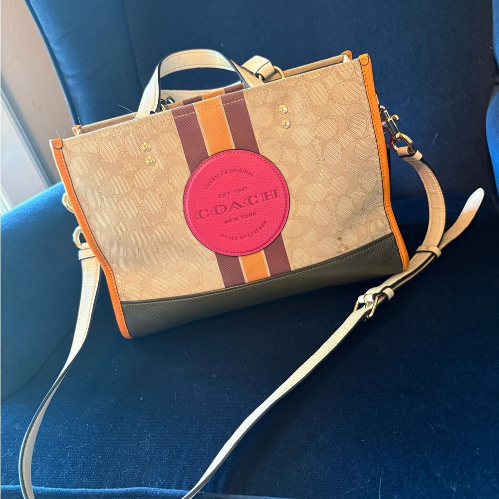 Coach Tan Orange Women's medium tote
